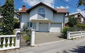 Apartmani Hrsak